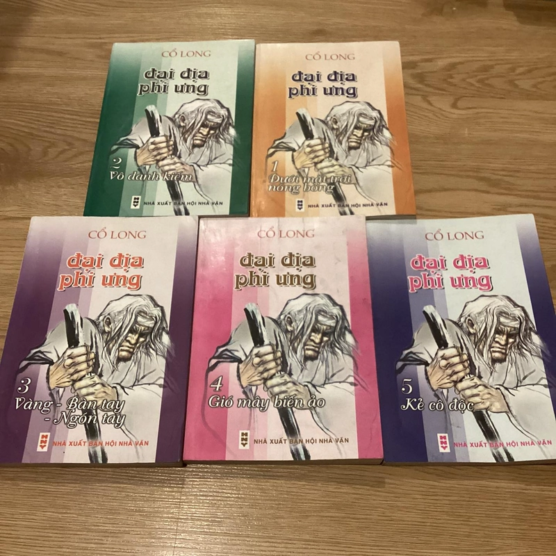 Đại địa phi ưng - Cổ Long (5 cuốn) 550451