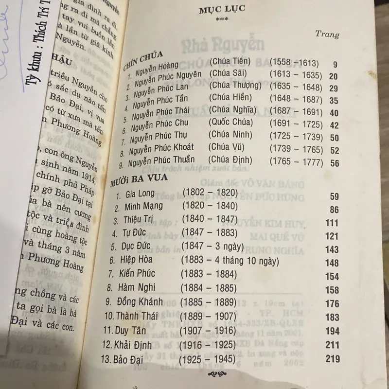 NHÀ NGUYỄN - CHÍN CHÚA, MƯỜI BA VUA (XB 2002) 699282