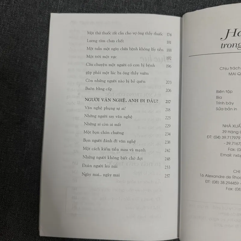 Hà Nội trong cơn lốc - Vũ Bằng 761033