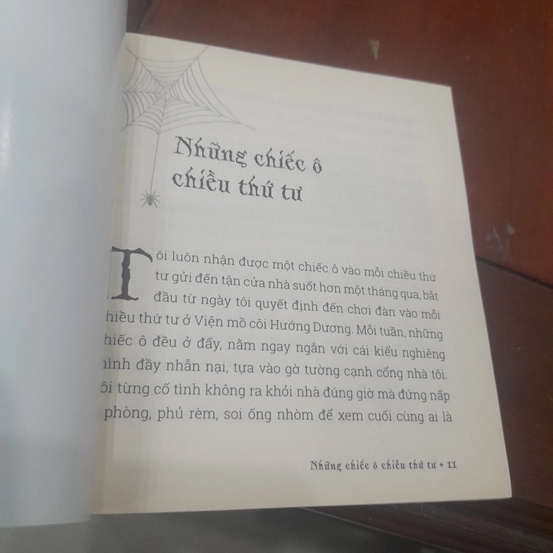 CHIẾC VÒNG MA MỊ 519465