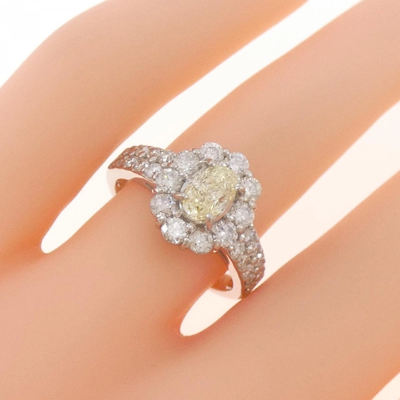 Nhẫn kim cương PT900 0.592CT 667144