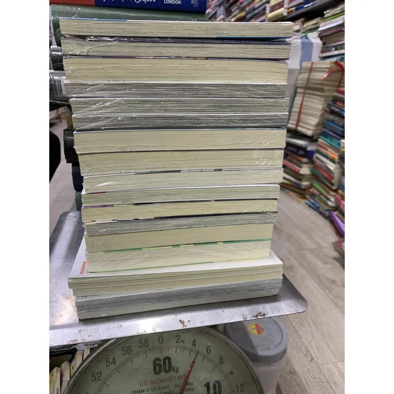 Combo 5kg sách decor. Tiểu thuyết manga và truyện tranh.  717757