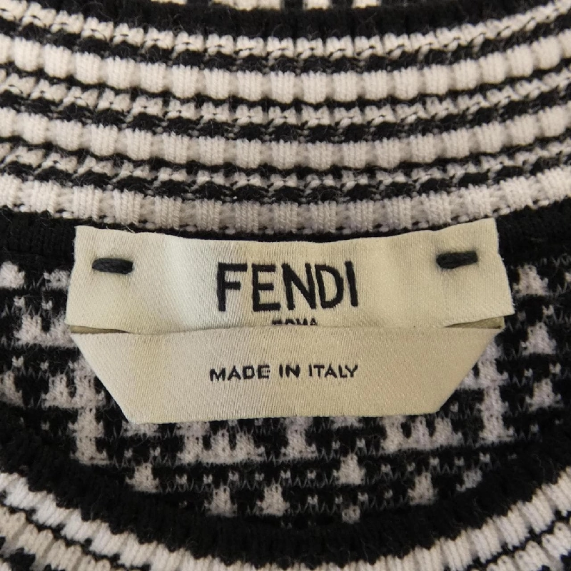 【Mã giảm giá】FENDI Áo len 641942