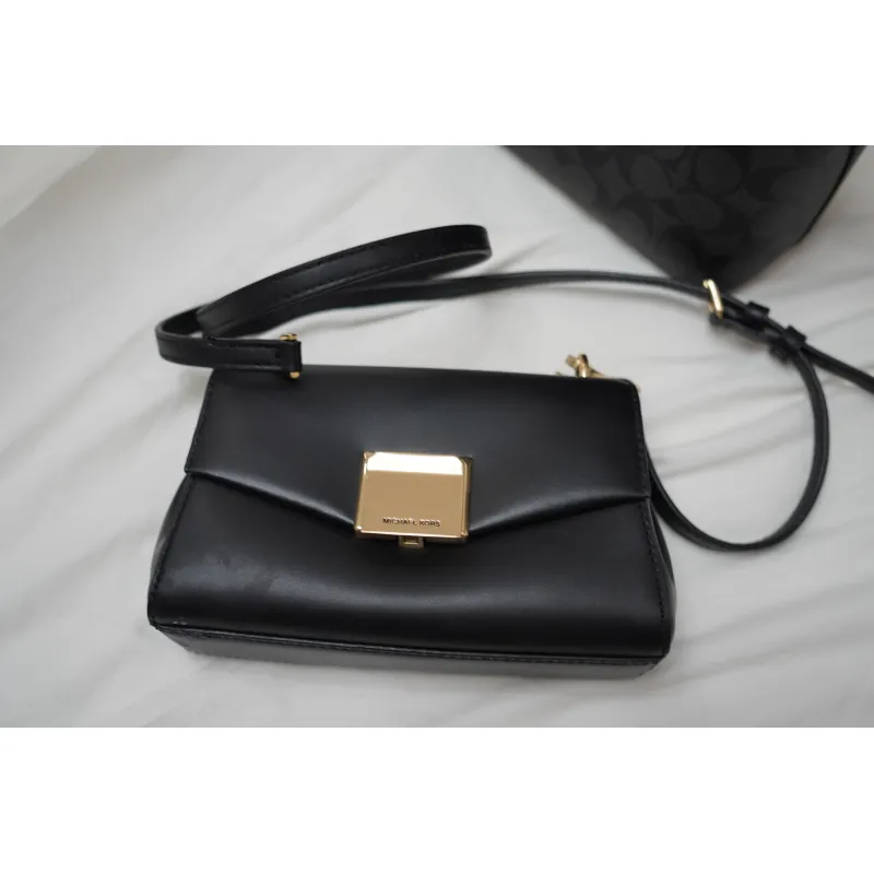 Michael Kors - Body cross 681156