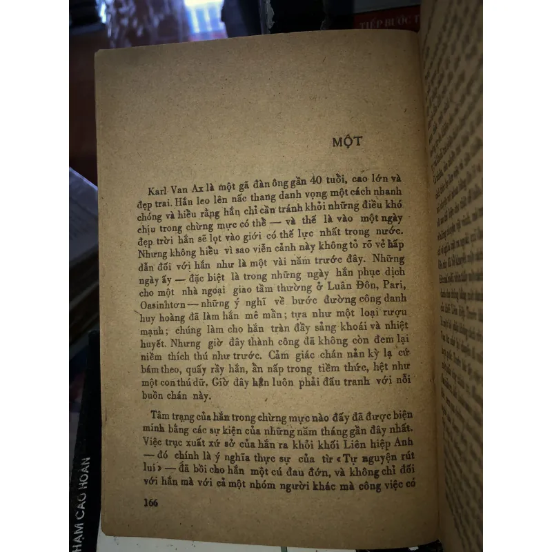 Quyền lực của đêm tối - Pitơ Abrahamx 788921