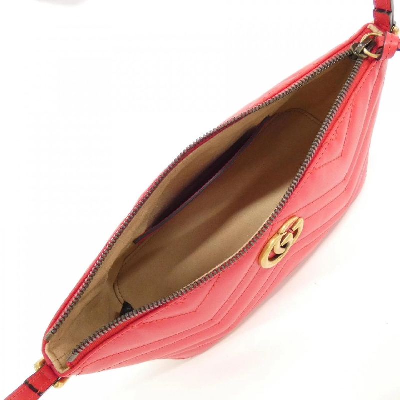 Túi GG MARMONT 739166 AABZB của Gucci 618344