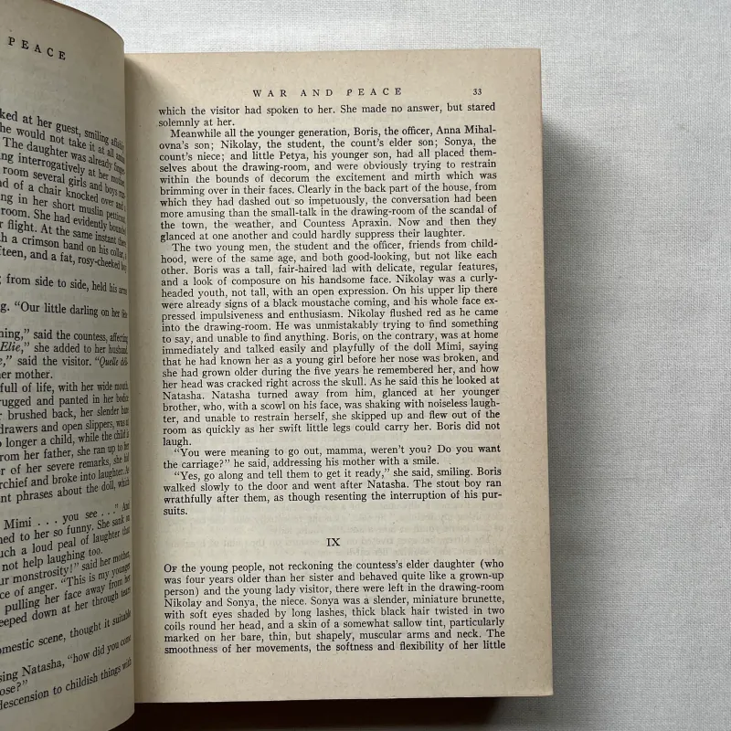 War and Peace - Leo Tolstoy 1027157