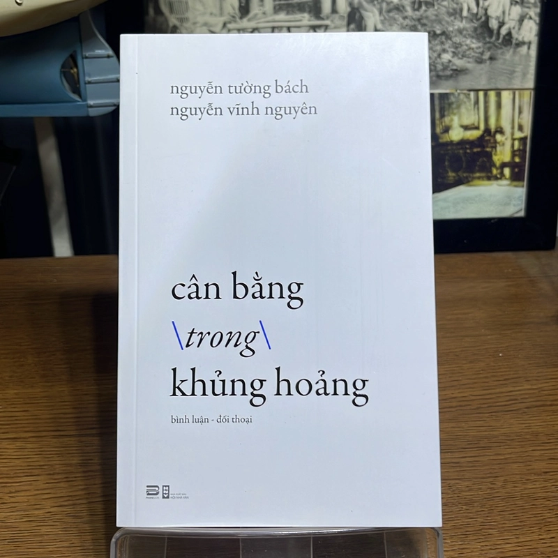 Cân bằng trong khủng hoảng Nguyễn Tường Bách Nguyễn Vĩnh Nguyên 501872