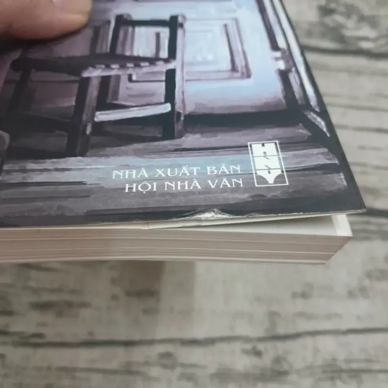 Cô gái chơi Dương Cầm. Elfriede Jelinek 681829