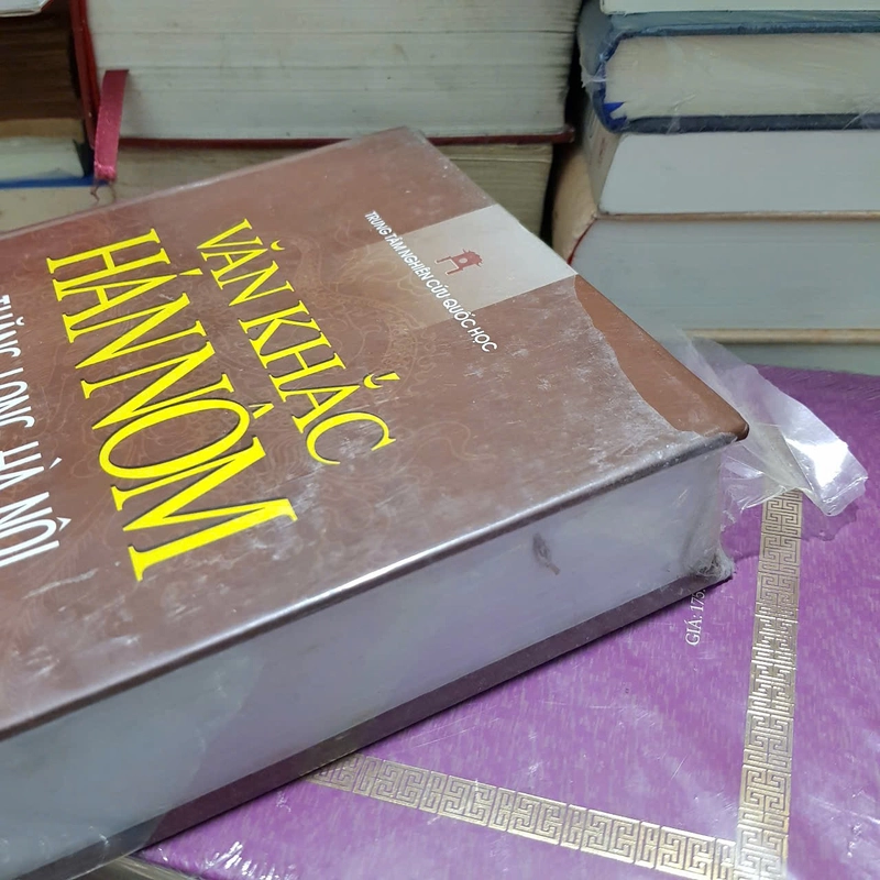 Văn khắc Hán Nôm Thăng Long Hà Nội | bìa cứng nguyên seal 419505