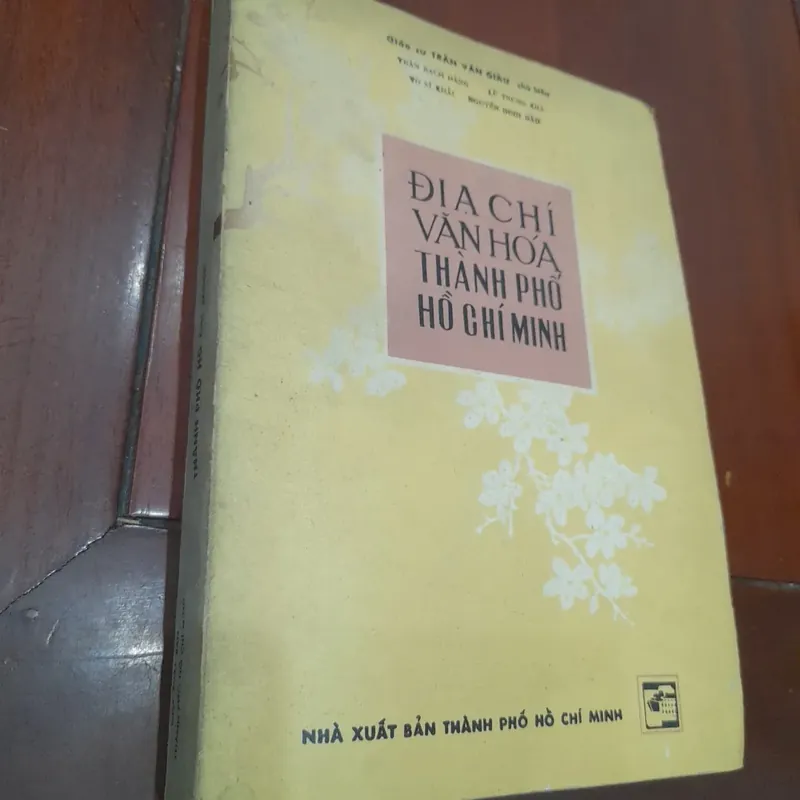 ĐỊA CHÍ VĂN HÓA THÀNH PHỐ HỒ CHÍ MINH - Lịch sử 644277
