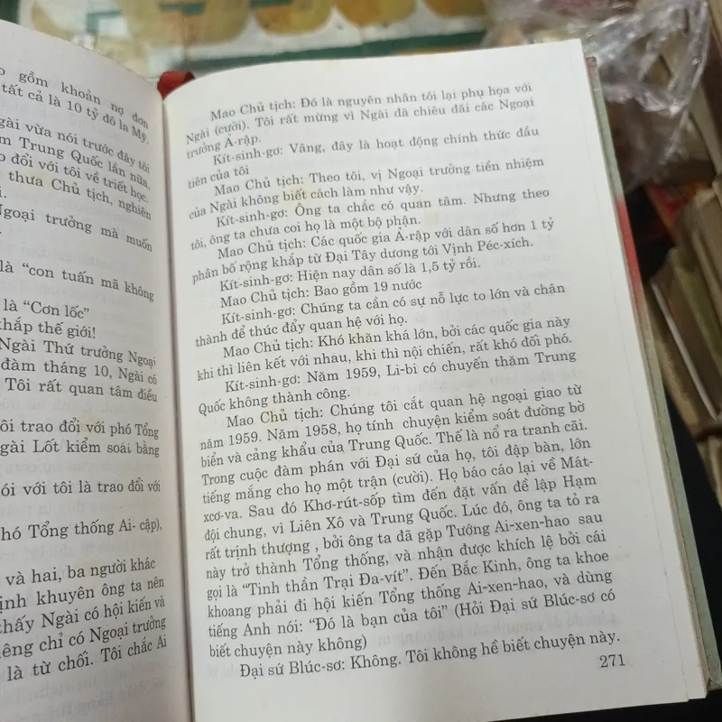 Kit - Sinh Gơ Những Biên Bản Hội Đàm Tuyệt Mật Chưa Công Bố- William. Bel 629158