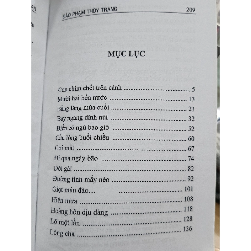 Bằng lăng mùa cuối - Đào Phạm Thùy Trang 784460