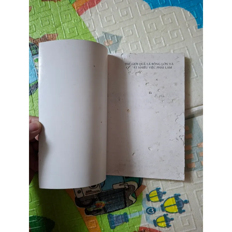 Thế giới quả là rộng lớn và có rất nhiều việc phải làm 926885