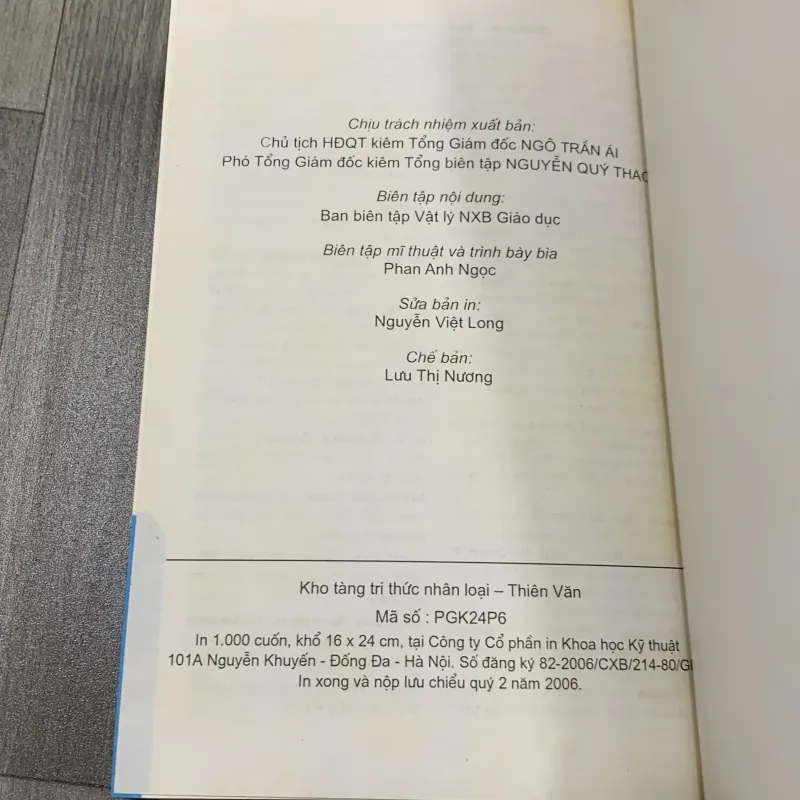 Kho tàng tri thức nhân loại, thiên văn. 4b5 779628