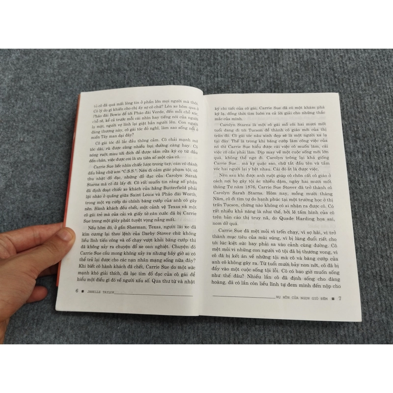 NỤ HÔN CỦA NGỌN GIÓ ĐÊM 478645