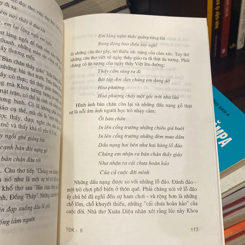 TRẦN ĐĂNG KHOA THẦN ĐỒNG THƠ CA (XB 2000) 699221