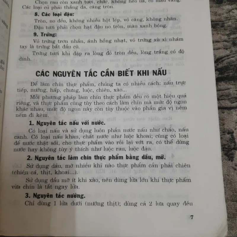 Tác giả Ng Dzoan Cẩm Vân- Những Món ăn đãi Tiệc & Gia đình 754988