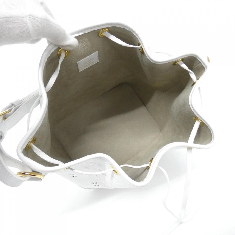 Túi xách vai Louis Vuitton LV Broderie Anglaise Noé PM M20740 - Hàng hiệu Chính hãng 767451