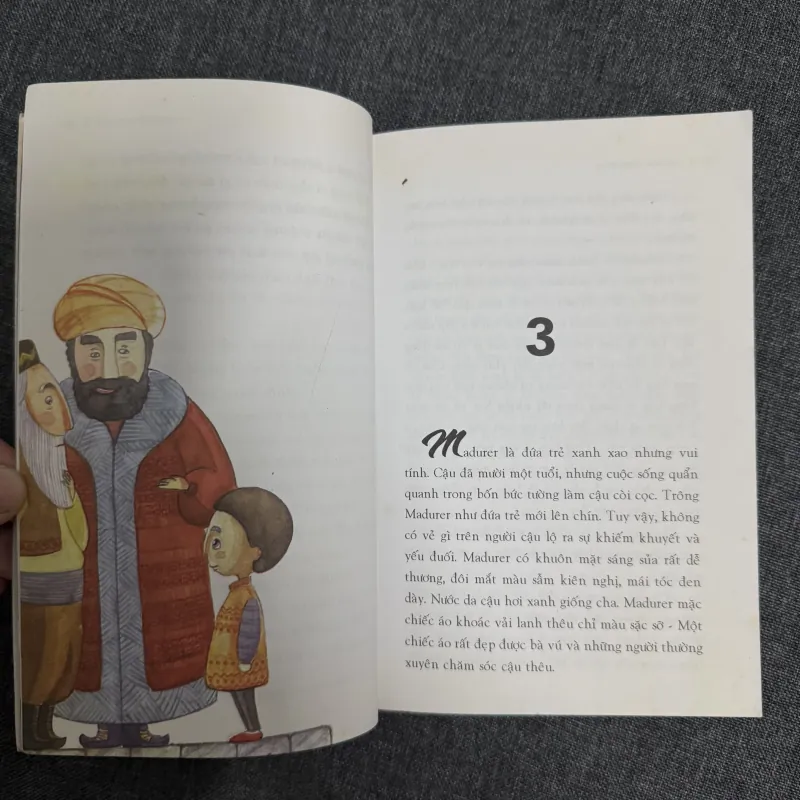 Cây hoa đom đóm - Roberto Piumini 1002877