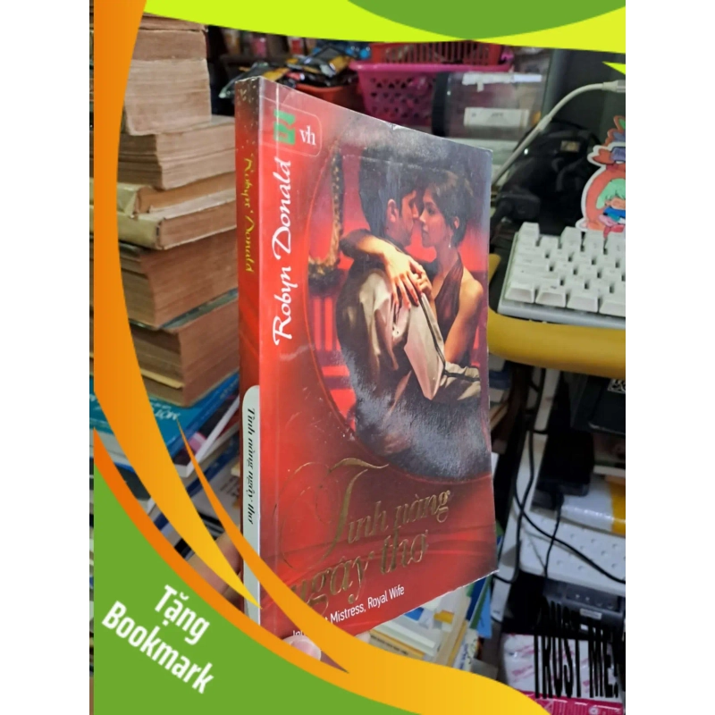 (TẶNG BOOKMARK) Tình nàng ngây thơ - Donald - bẩn nhẹ - VĂN HỌC - RBK0111 954029