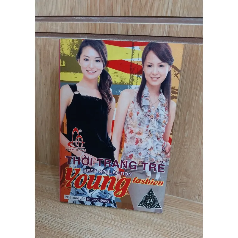 Tặng Sách Thiết Kế Thời Trang 560309