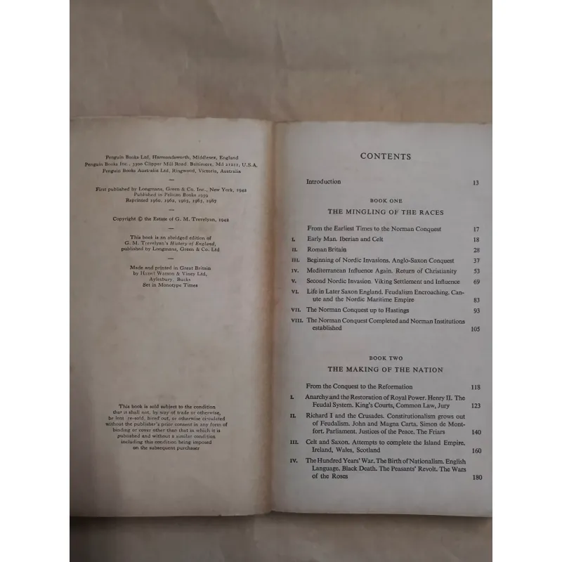 Shortened History Of England - George Macaulay Trevelyan 1006218