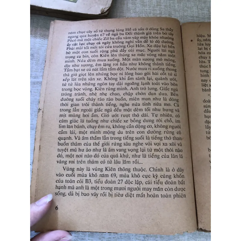 Nỗi buồn chiến tranh 993524