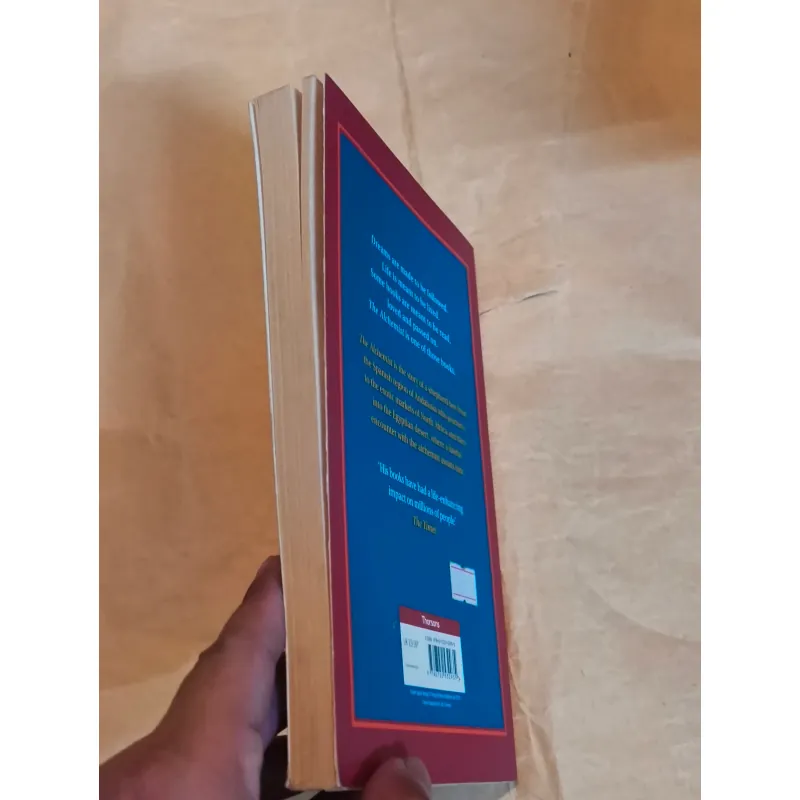 The Alchemist - Paulo Coelho 1025148