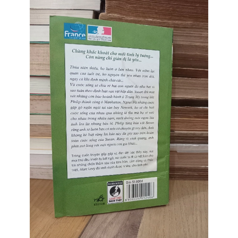 Em ở đâu - Marc Levy 128109