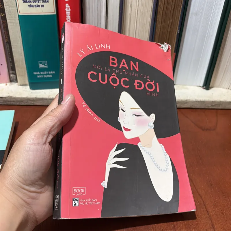 II Combo: Càng Mạnh Mẽ Càng Dịu Dàng & Bạn Mới Là Chủ Nhân Của Cuộc Đời Mình - Lý Ái Linh 756753