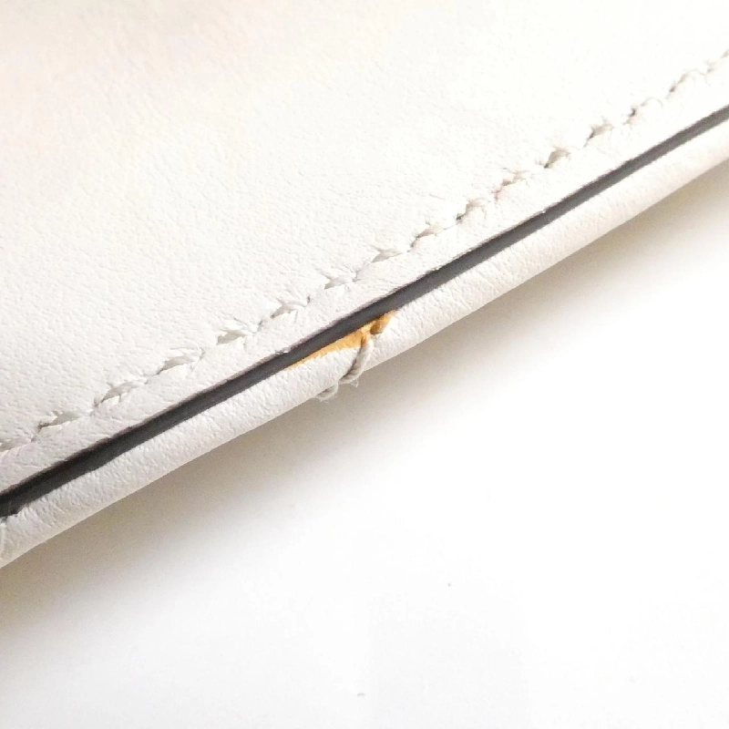 Túi GG Marmont 448054 DTD1T của Gucci 615483