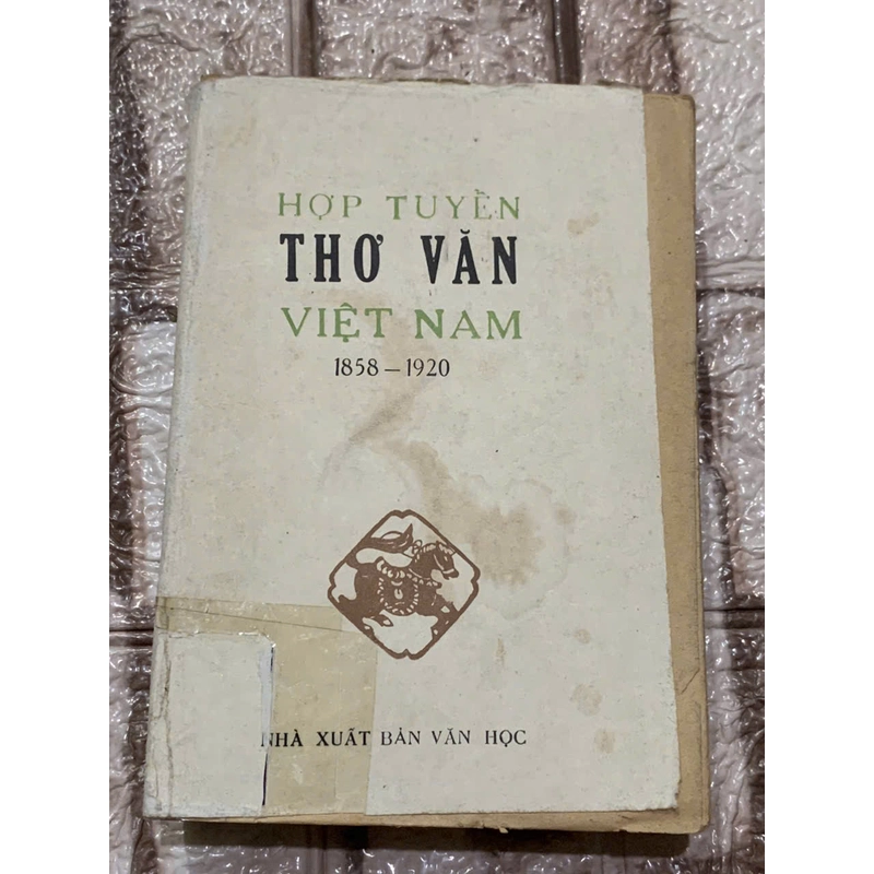 HỢP TUYỂN THƠ VĂN VIỆT NAM 1958-1920 539904