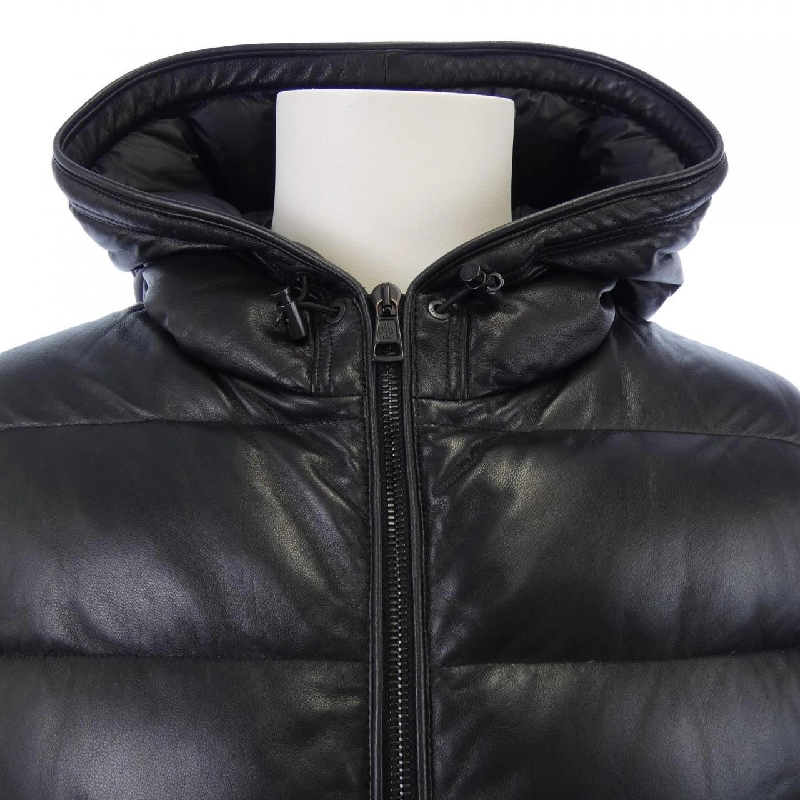 MONCLER GEBROULAZ Áo khoác lông - Hàng hiệu Chính hãng 889374