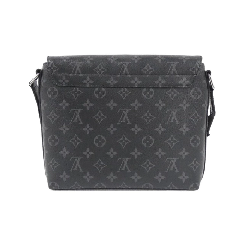 Túi xách vai Louis Vuitton Monogram Eclipse District PM M45272 - Hàng hiệu Chính hãng 766868