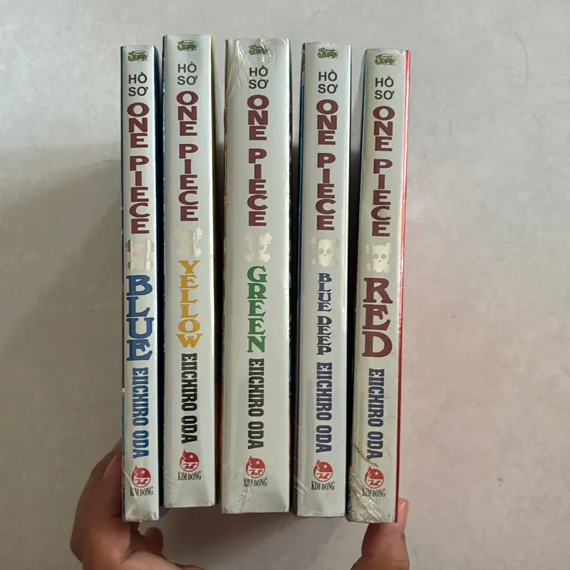 Hồ sơ One Piece ngoại truyện trọn bộ 5 tập (Co) 694112