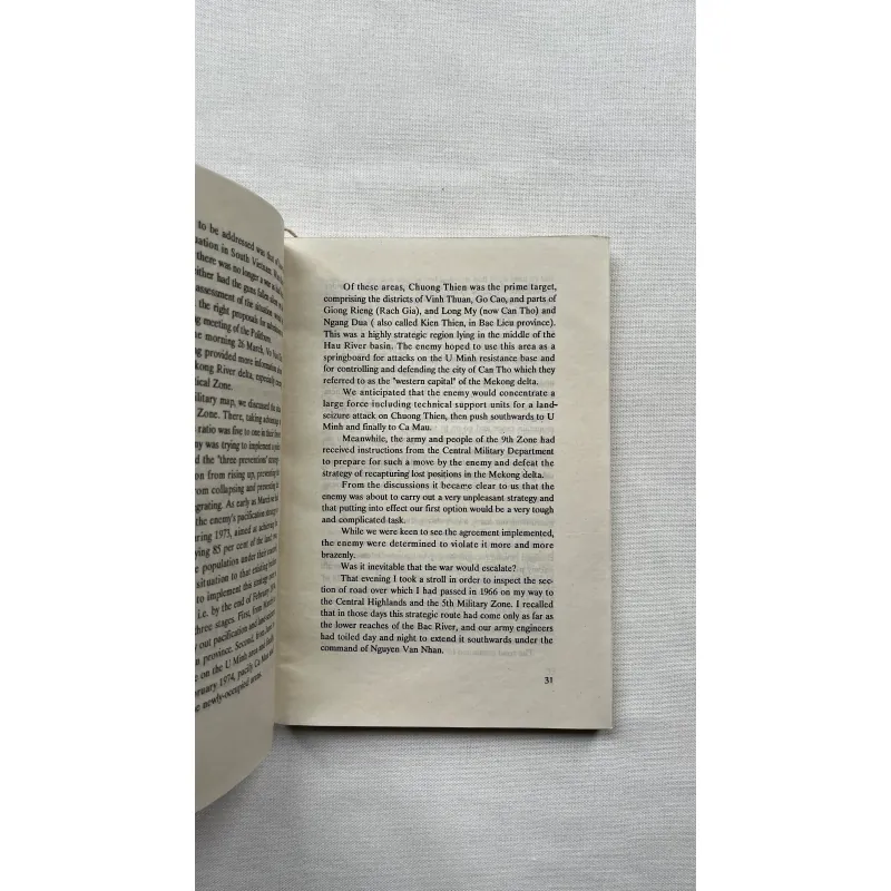 How South Viet Nam Was Liberated - General Hoang Van Thai  786806