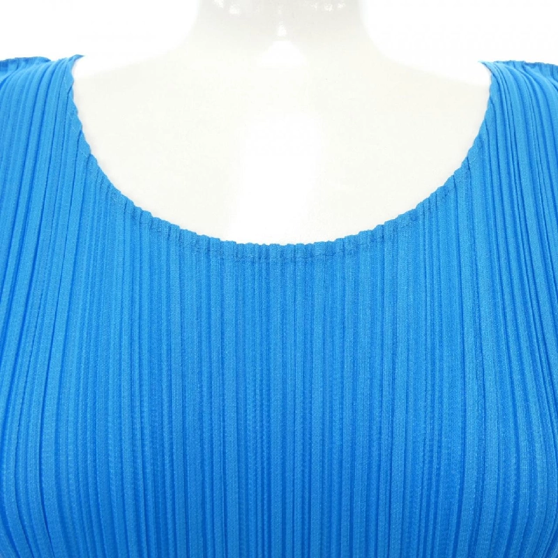 Pleats Please - Áo Top Hàng hiệu Chính hãng 827553