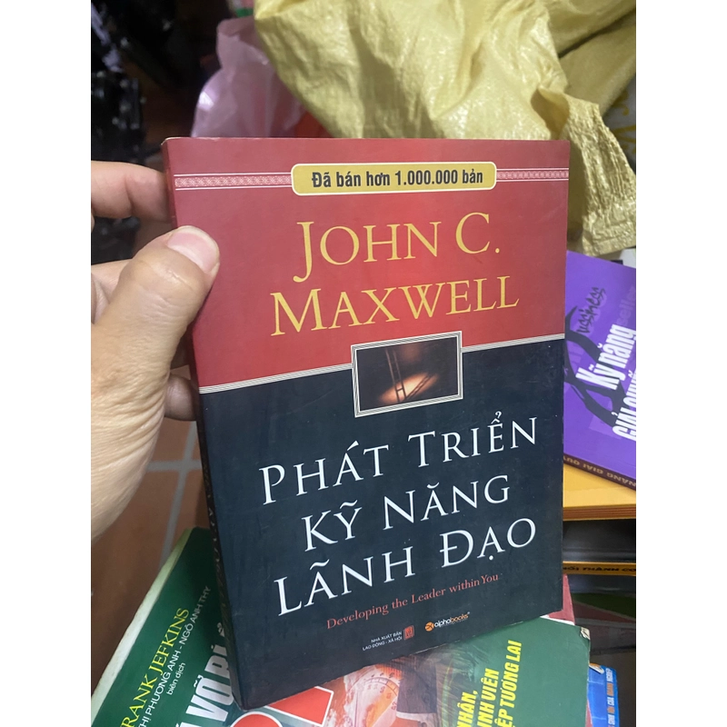 Phát triển kỹ năng lãnh đạo  308060
