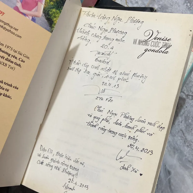 Venise và những cuộc tình gondola - Dương Thuỵ 970010