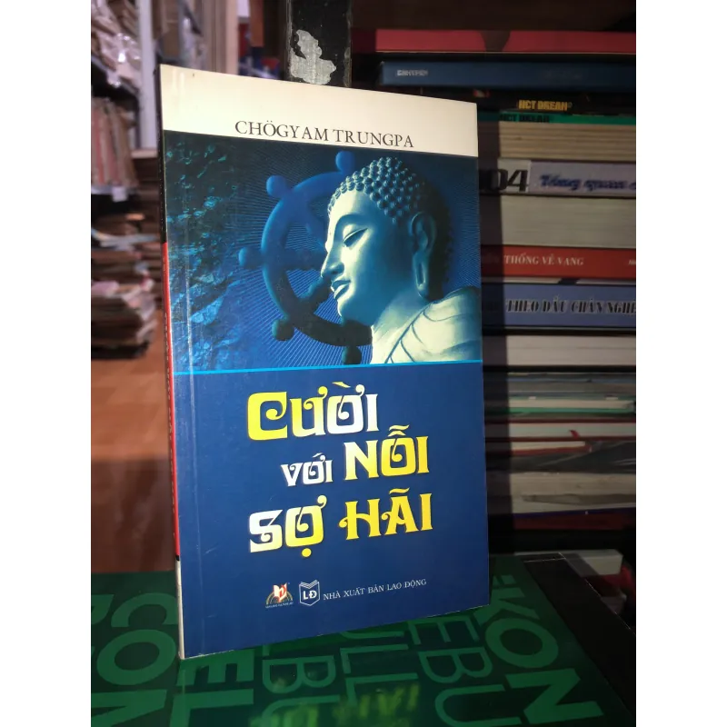 Cười với nỗi sợ hãi - Chogyam Trungpa 782279