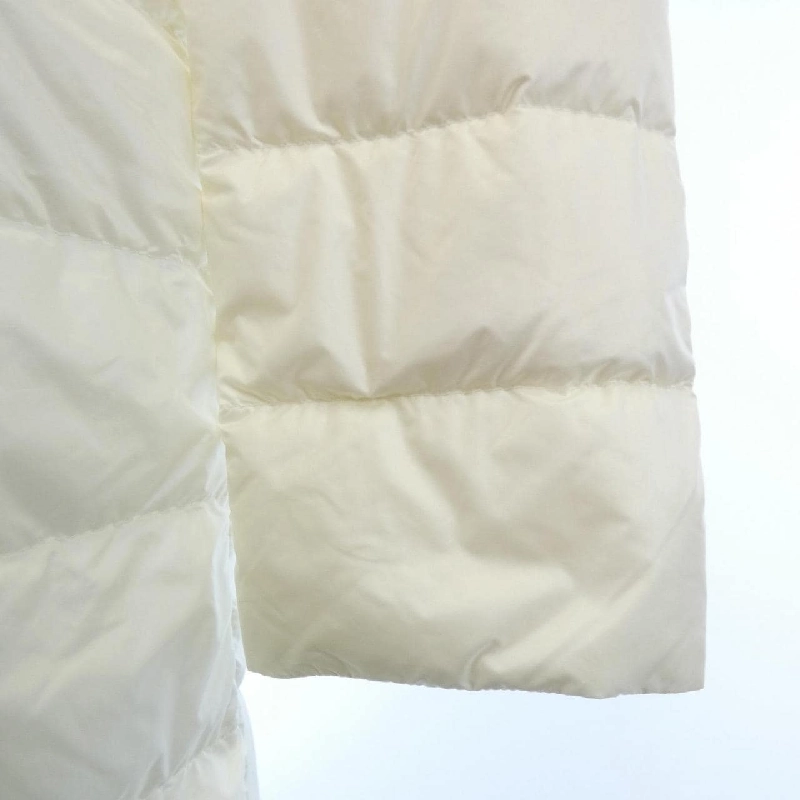 MONCLER GAMMEROUGE JASMIN Áo khoác lông - Hàng hiệu Authentic 823571