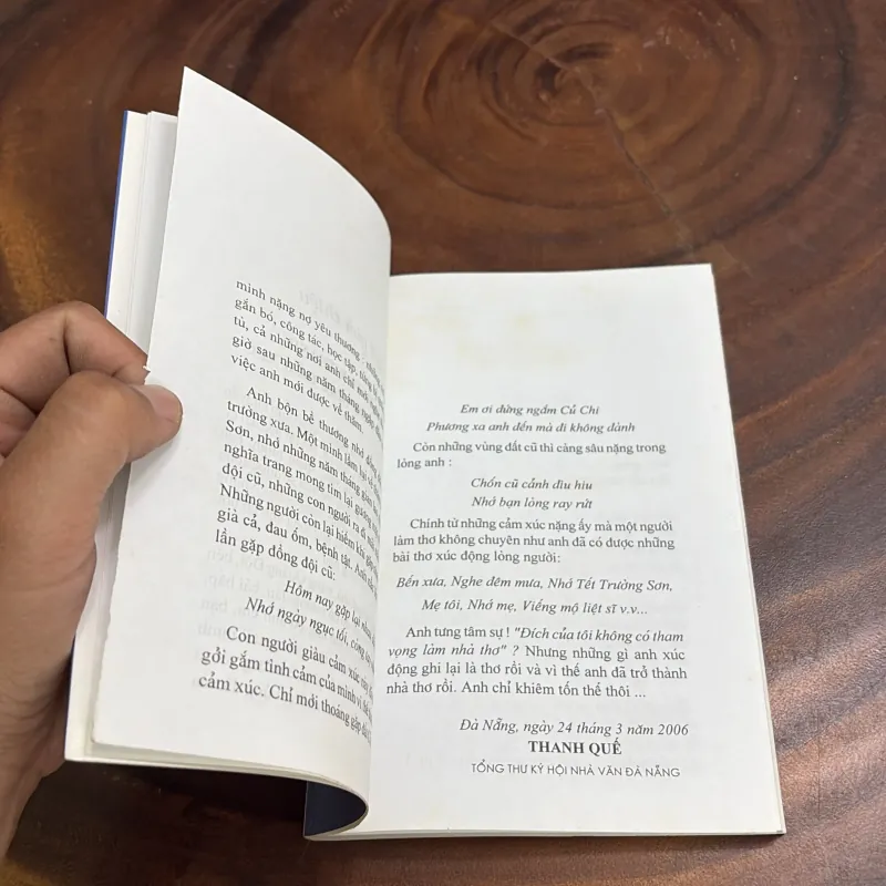 II Thơ: Bến Thơ - Trần Xuân Thành - 2006 999194