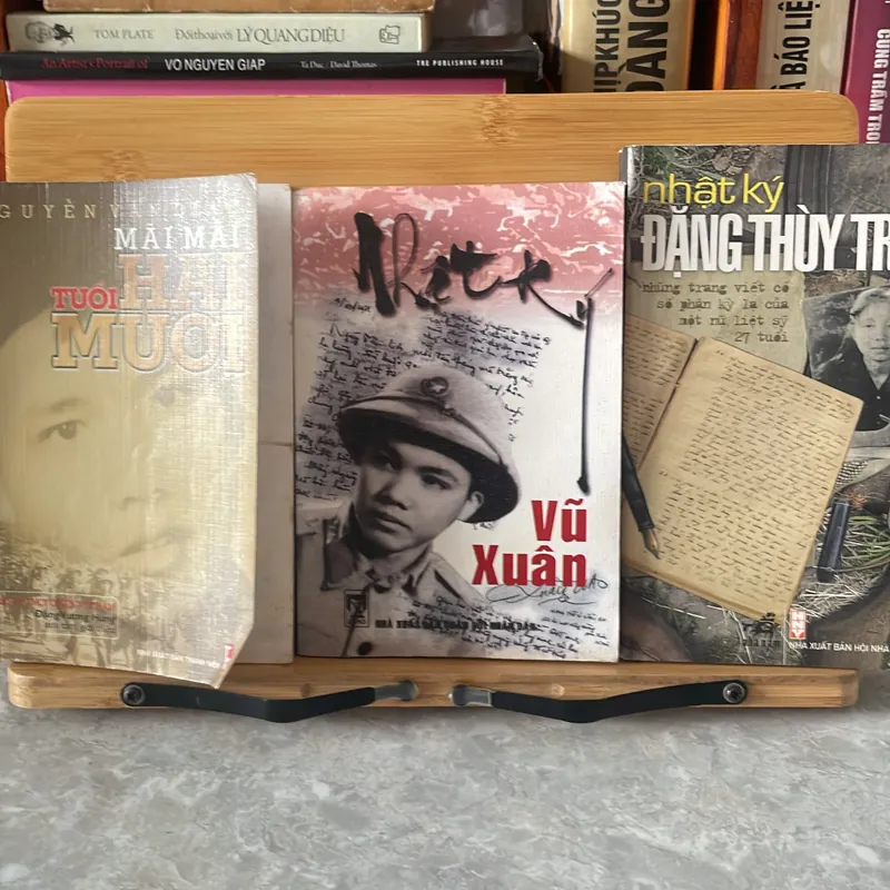 Nhật ký ĐẶNG THUỲ TRÂM,nhật ký Vũ Xuân, Nguyễn văn THạc mãi mãi Tuổi Hai Mươi 693180