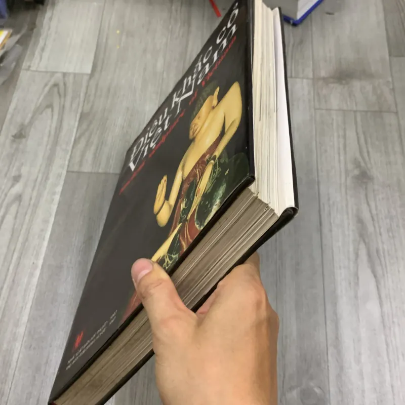 Điêu khắc cổ việt nam - phan cẩm thượng.  1004745