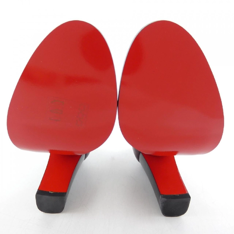 Giày cao gót CHRISTIAN LOUBOUTIN LONDON B100 - Hàng hiệu Chính hãng 829695