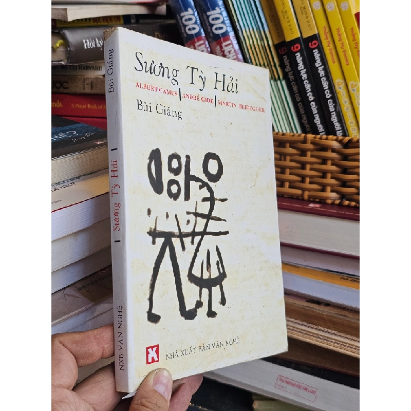 Sương tỳ Hải - Bùi Giáng 479518