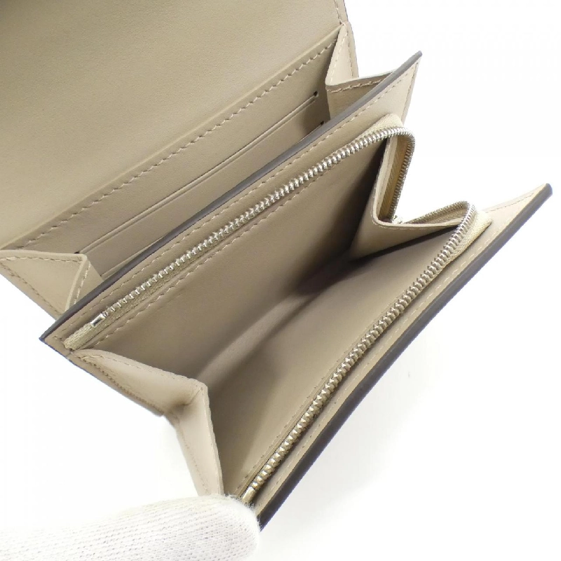 Ví Louis Vuitton Mahina Portefeuille Iris Compact M62542 621592