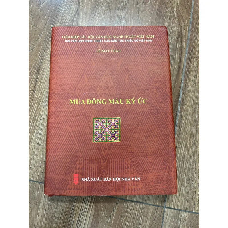 Mùa đông màu ký ức – Lê Mai Thao 761099