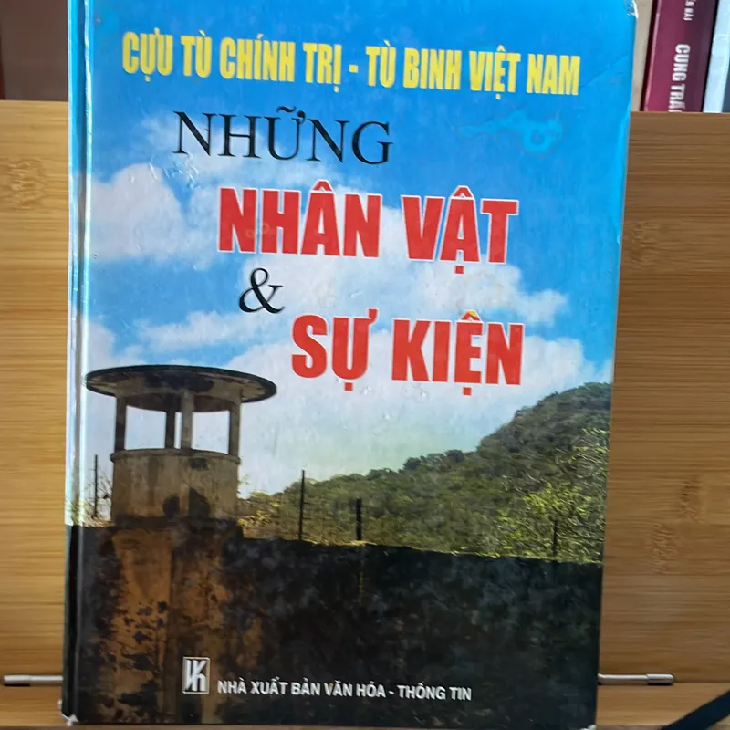 Cựu Tù Chính Trị -Tù Binh Việt Nam 694411
